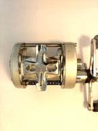 Abu Garcia Ambassadeur 7000i C3 (käytetty)