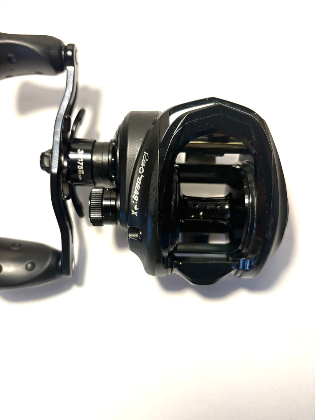 Abu Garcia Revo Beast X (käytetty)