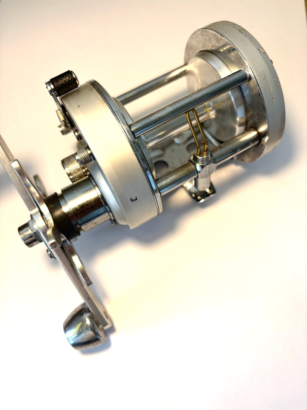 Abu Garcia Ambassadeur 7000i C3 (käytetty)